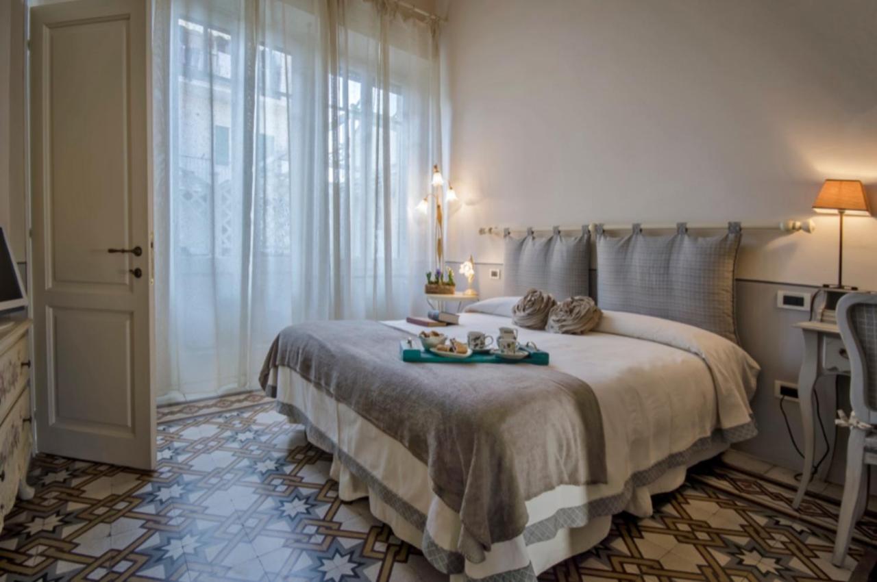 Bed and Breakfast Il Sole Antico В'яреджо Екстер'єр фото