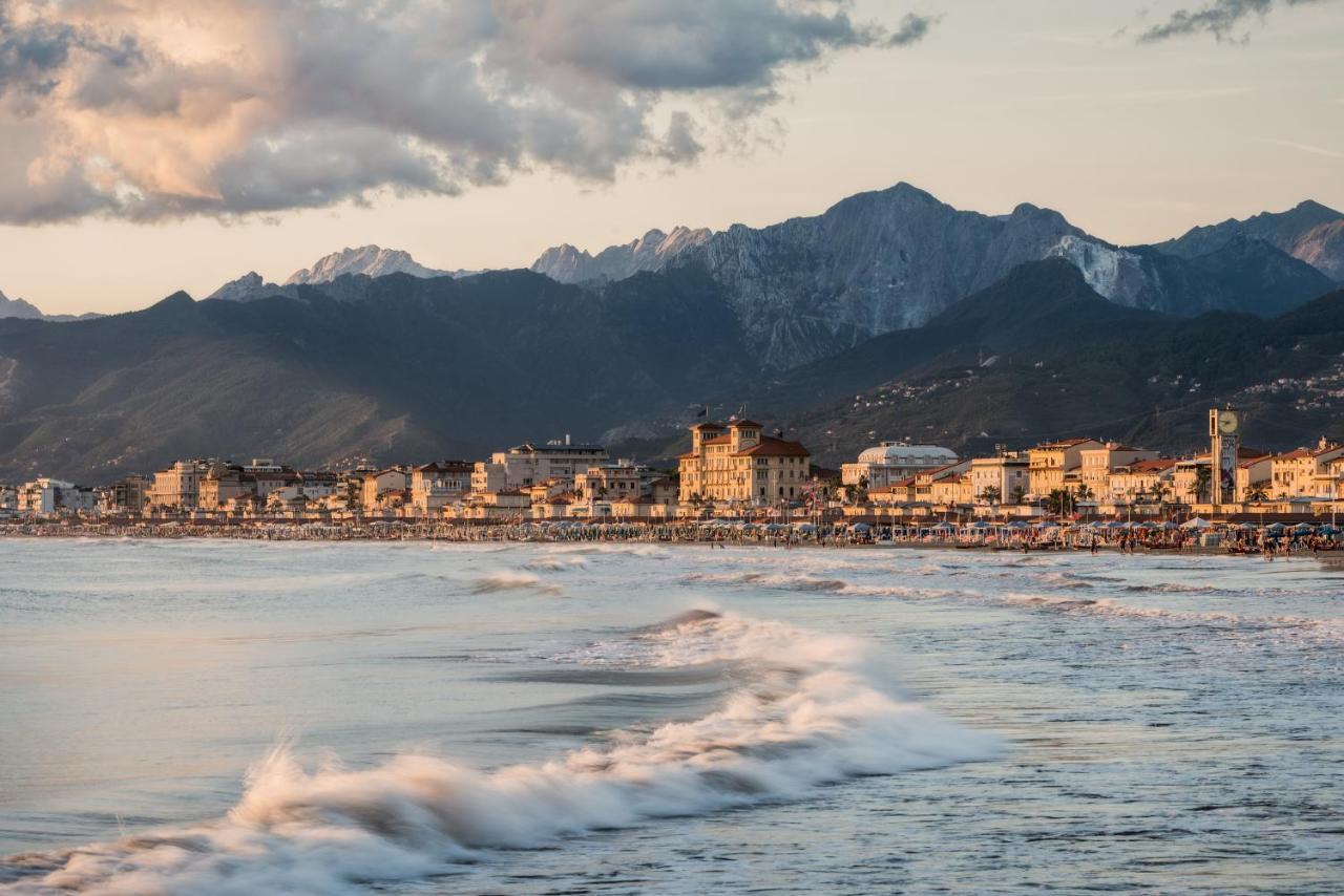 Bed and Breakfast Il Sole Antico В'яреджо Екстер'єр фото